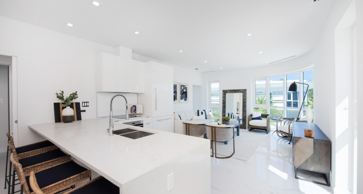 Elevated Luxury | One-Bed South Sound Residence - Image 1