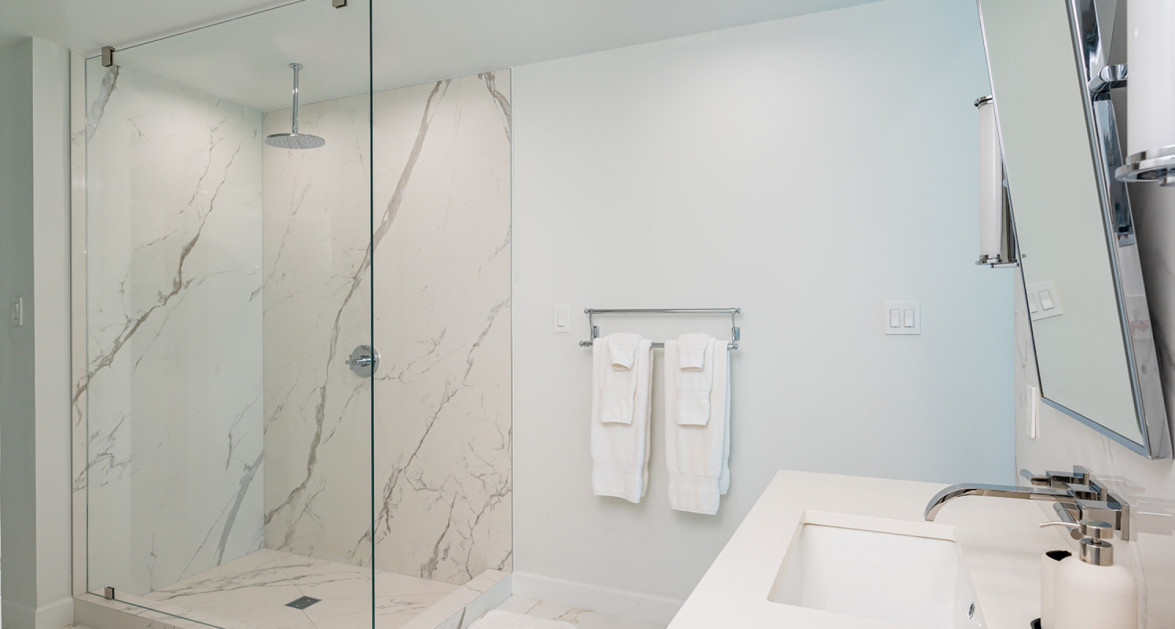 Elevated Luxury | One-Bed South Sound Residence - Image 8