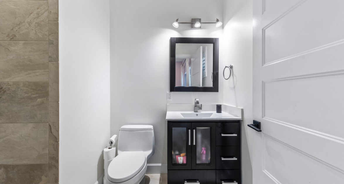 Exceptional Family Living at The Lakes | South Sound - Image 22