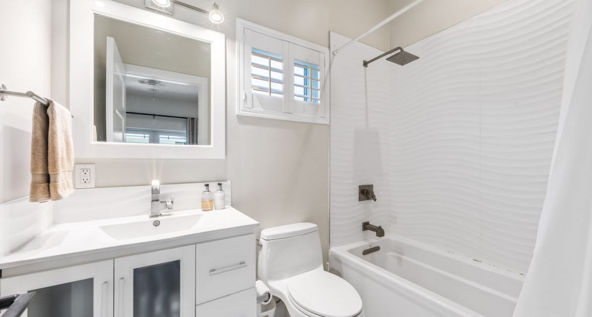 Exceptional Family Living at The Lakes | South Sound - Image 28