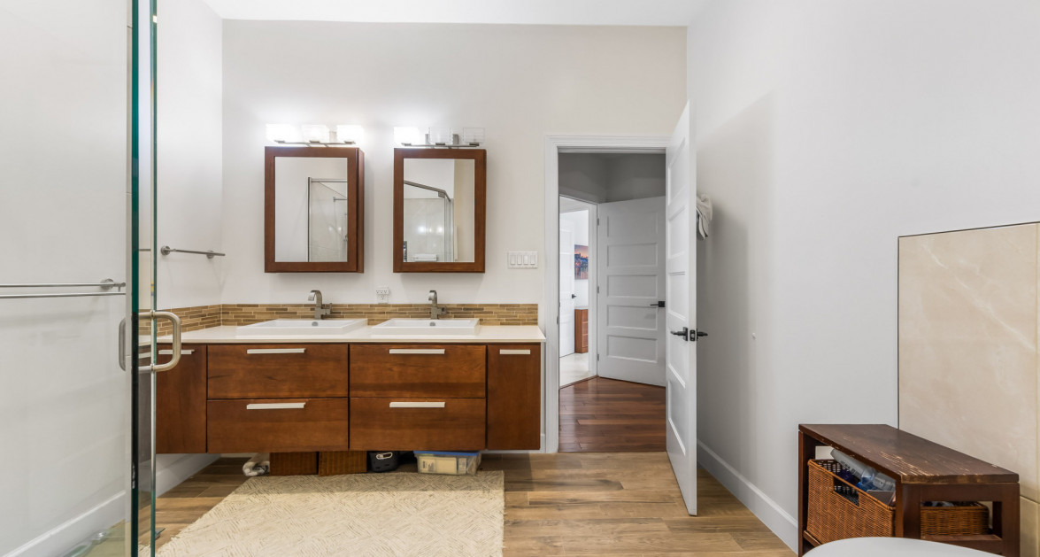 Exceptional Family Living at The Lakes | South Sound - Image 18