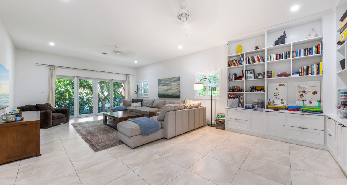 Exceptional Family Living at The Lakes | South Sound - Image 10
