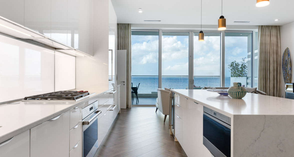 FABULOUS FIN 7 - Image 10