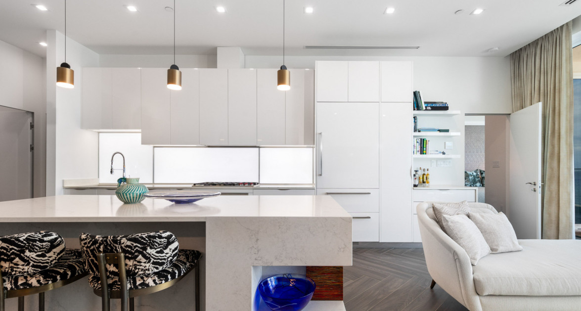 FABULOUS FIN 7 - Image 11