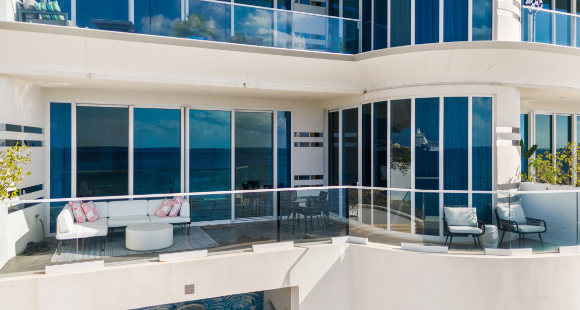 FABULOUS FIN 7 - Image 2