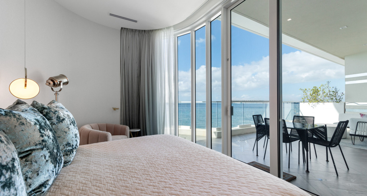 FABULOUS FIN 7 - Image 13