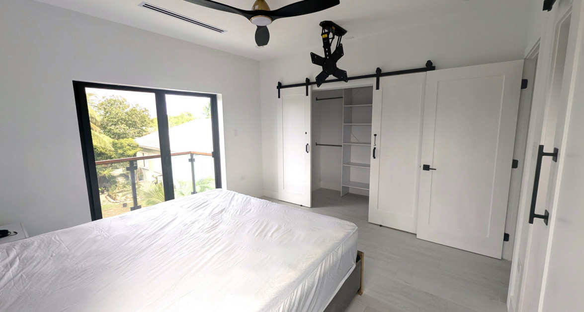 FLEETWOOD ESTATE  VILLA - Image 5