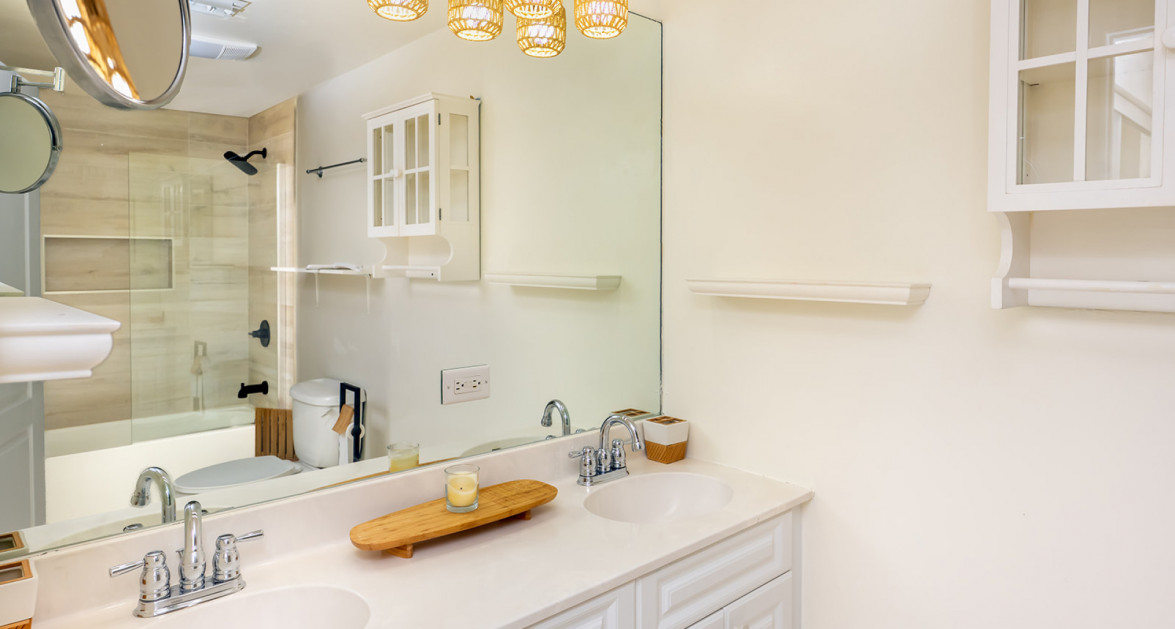 Fountain Court Townhome - South Sound - Image 19