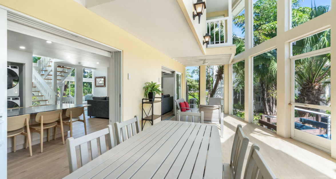 Fully Renovated Island House #9 Rum Point - Image 29