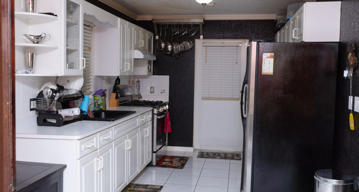 Gated 5 Bed 3 Bath Savannah Home with Modern Upgrades - Image 16
