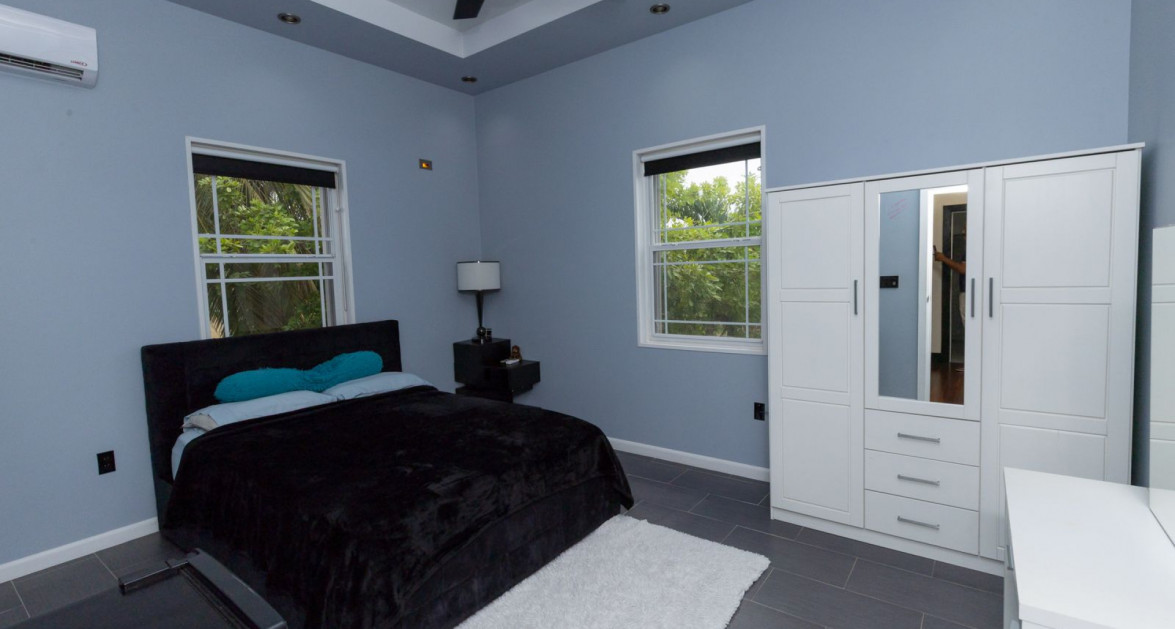 Gated 5 Bed 3 Bath Savannah Home with Modern Upgrades - Image 11