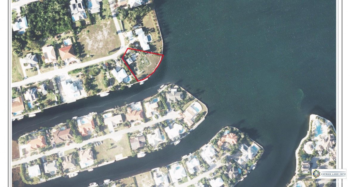 Governors Harbour - Very Wide Lot - Image 3