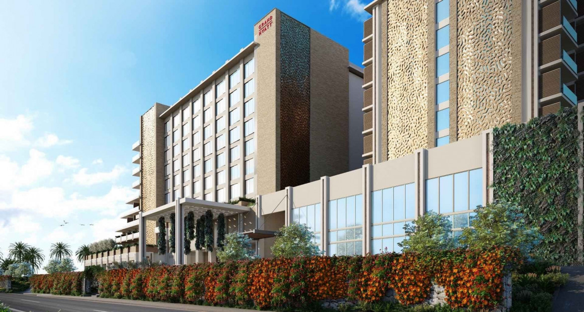 Grand Hyatt - Beach Resort - Beachfront Suite - Image 3