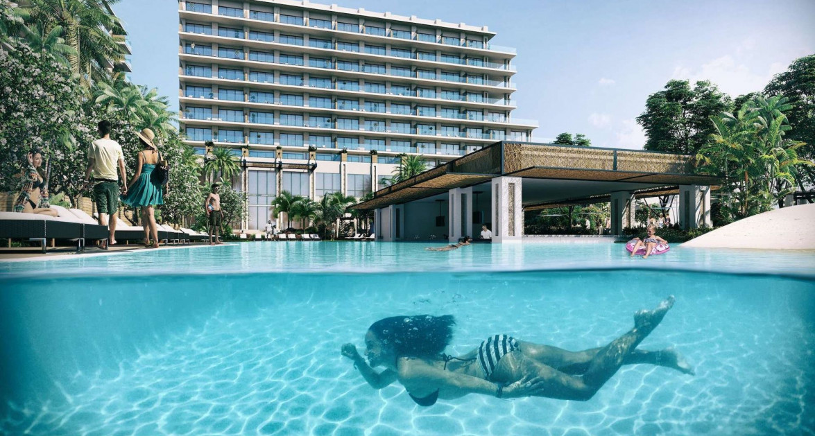 Grand Hyatt - Beach Resort - Beachfront Suite - Image 10