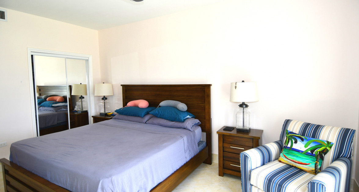 Grandview Beachfront - Image 18