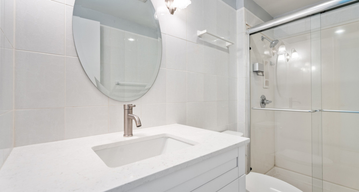 GRAPETREE #7 BEACHFRONT (RENOVATED GF 3 BED / 3 BATH) - Image 15