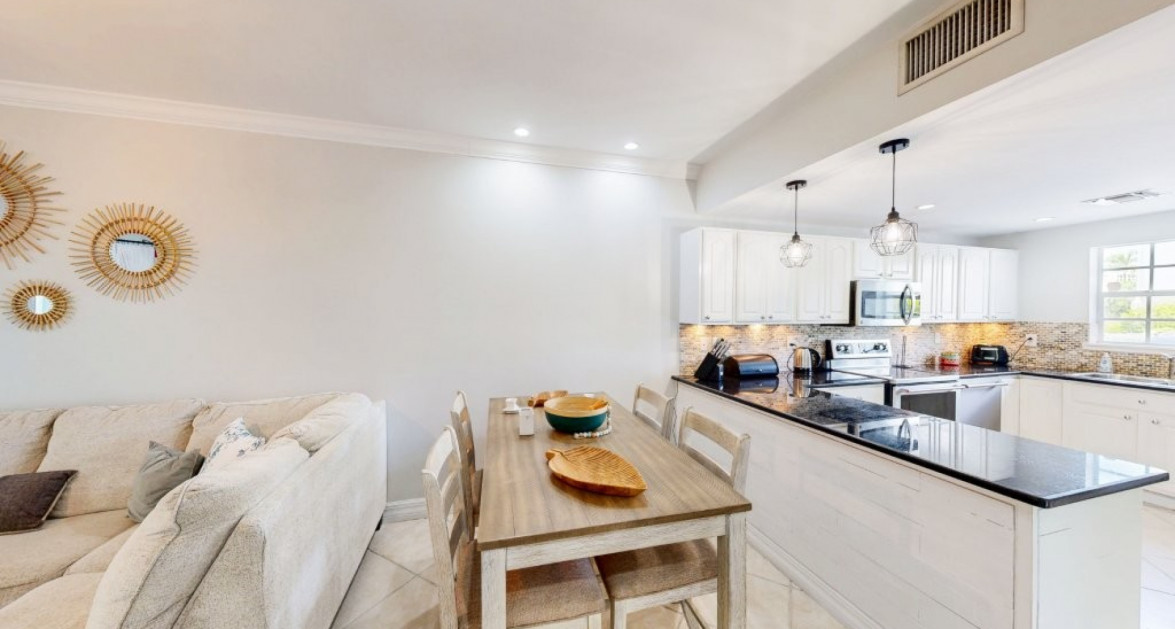 Happy 3 bed Townhome at Garden Retreat in GT - Image 3