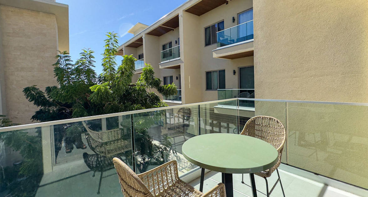 Harbour Walk Residences | Condo 116 - Image 2