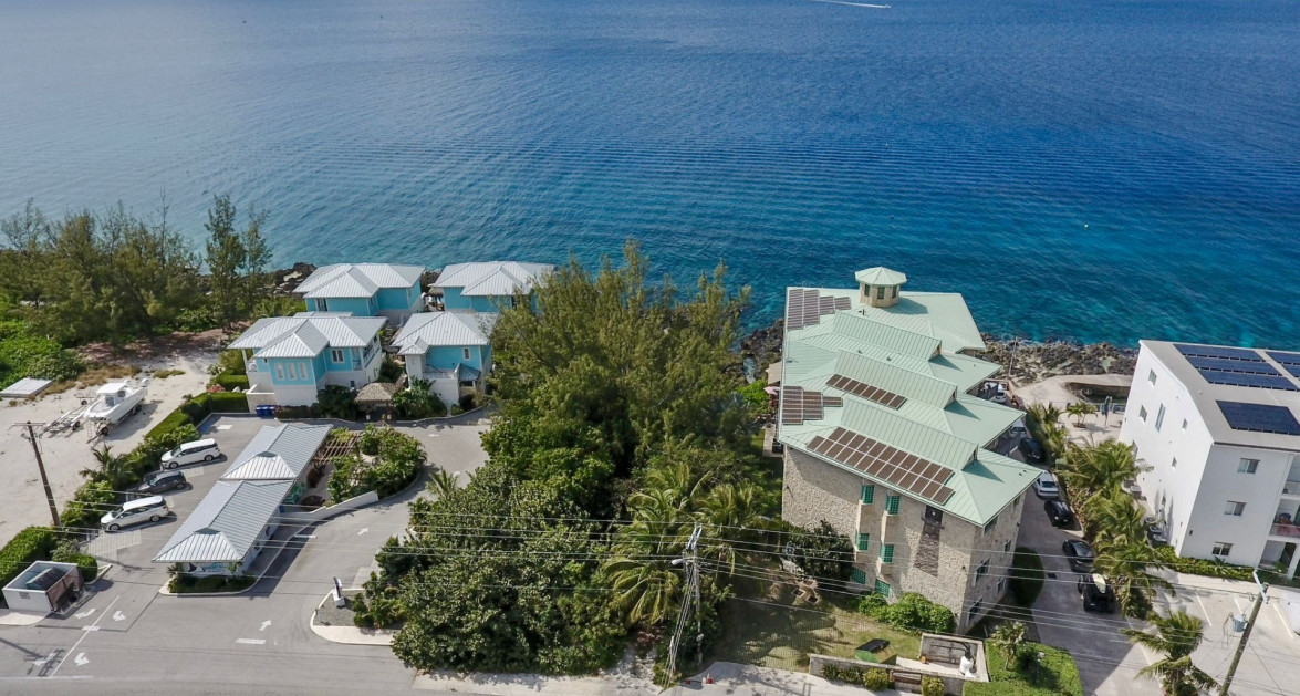 Incredible Waterfront House Lot on North West Point Road - Image 1