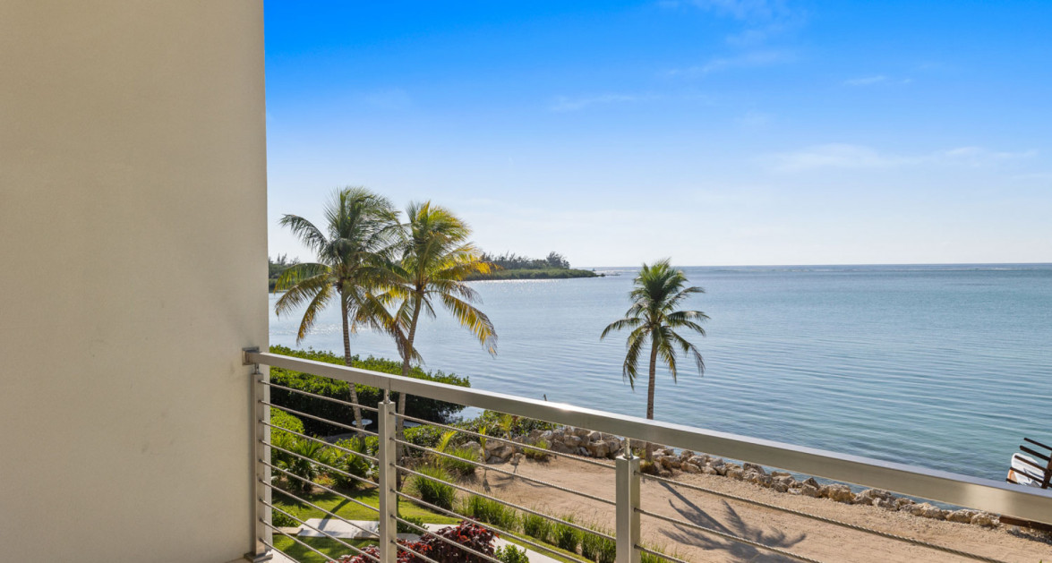 Indigo Bay - Incredible Seafront Residence - Image 9