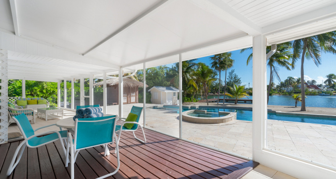 Just 4 Fun - Ultra-private Beachfront Villa, Cayman Kai - Image 9
