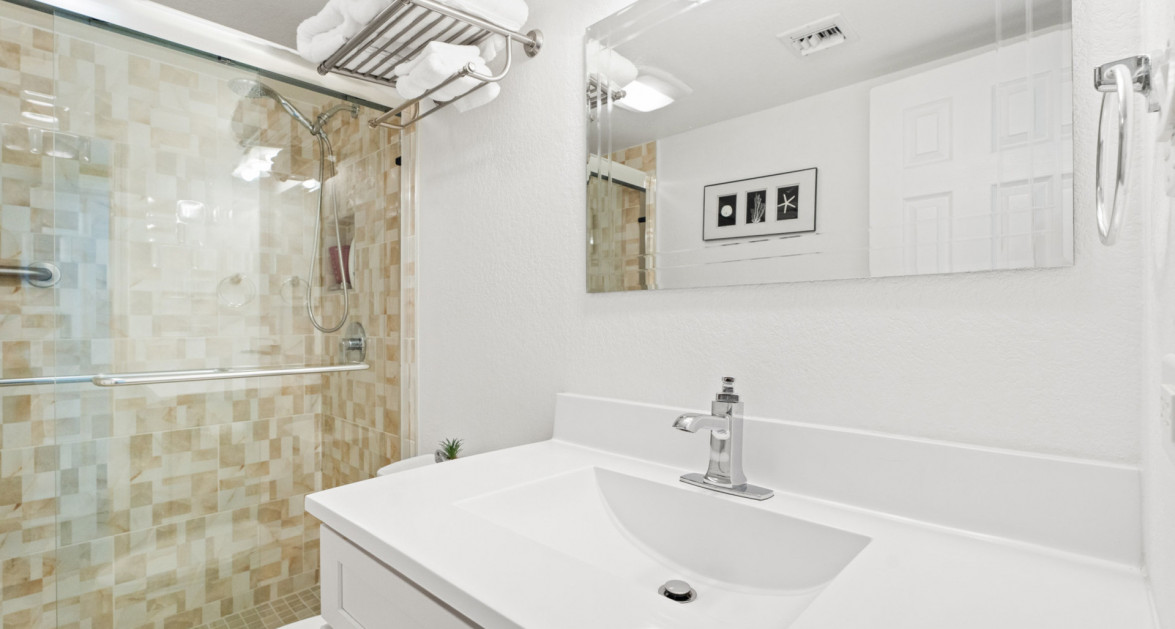 Kaibo PH 1 #9C (Beachfront GF 2 Bed, 2 Bath) - Image 9