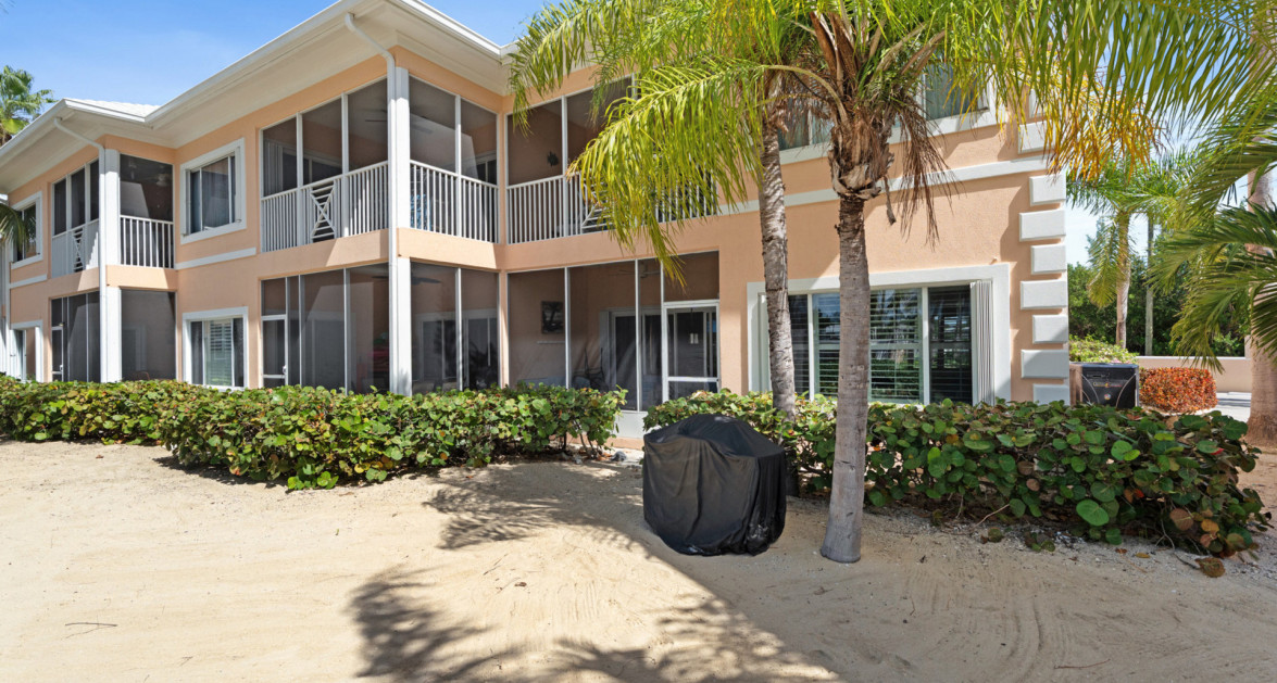 Kaibo PH 2 #15 (Beachfront GF JUST RENOVATED 2 Bed, 2.5 Bath W/ Storage Unit) - Image 22