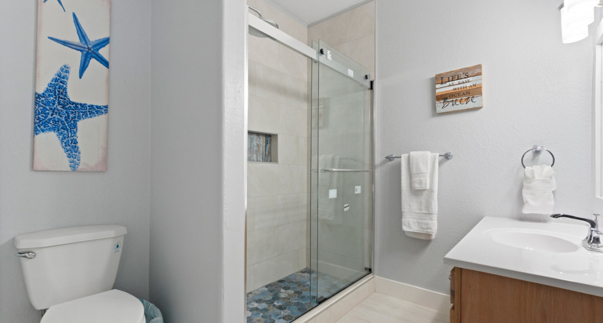 Kaibo PH 2 #15 (Beachfront GF JUST RENOVATED 2 Bed, 2.5 Bath W/ Storage Unit) - Image 18