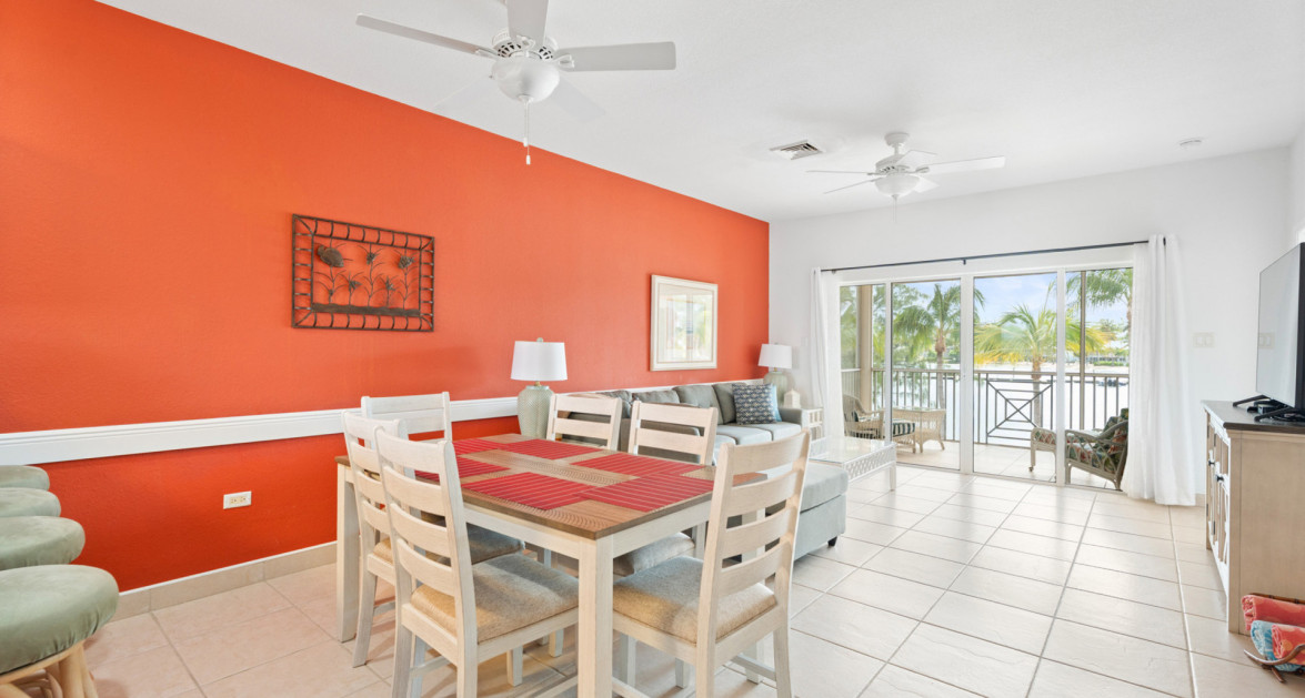 Kaibo Phase 2, Top Floor Condo with storage unit - Image 8