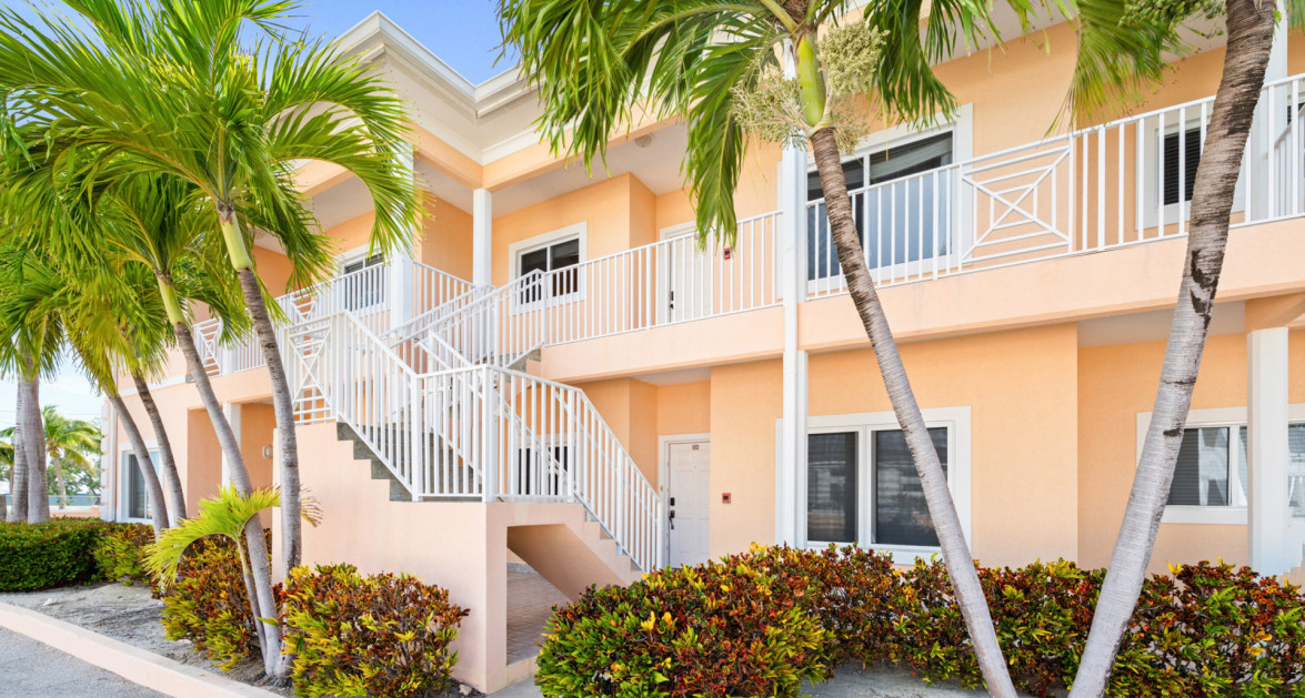 Kaibo Phase 2, Top Floor Condo with storage unit - Image 2