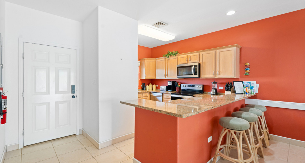 Kaibo Phase 2, Top Floor Condo with storage unit - Image 5