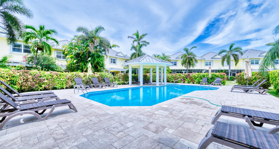 L’Ambience | George Town – Turnkey Family Townhouse - Image 19