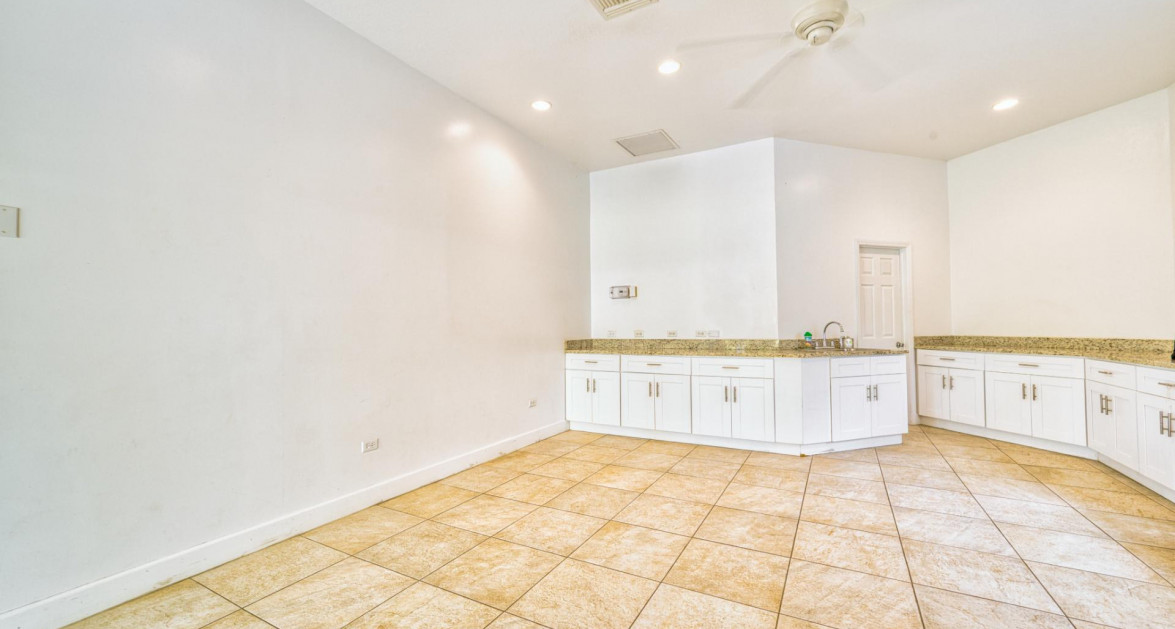 L’Ambience | George Town – Turnkey Family Townhouse - Image 20