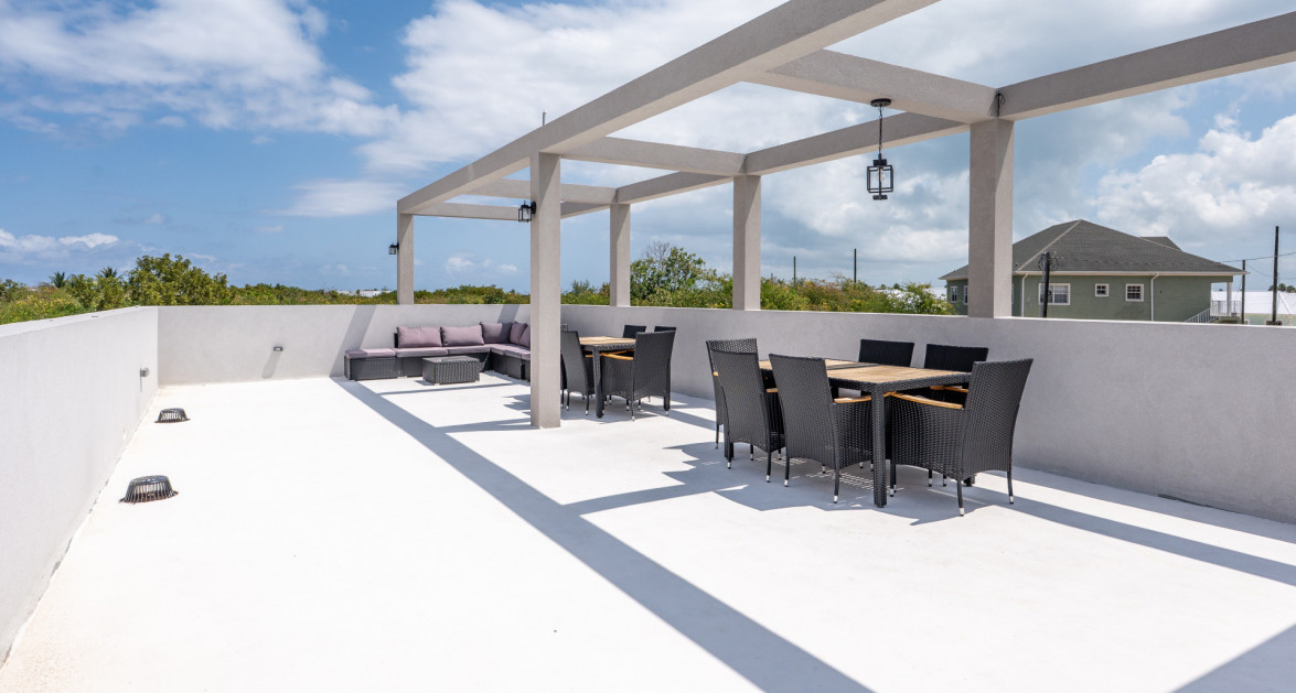 La Paidion - 3 Bed Corner Unit in Gated Community - Image 14