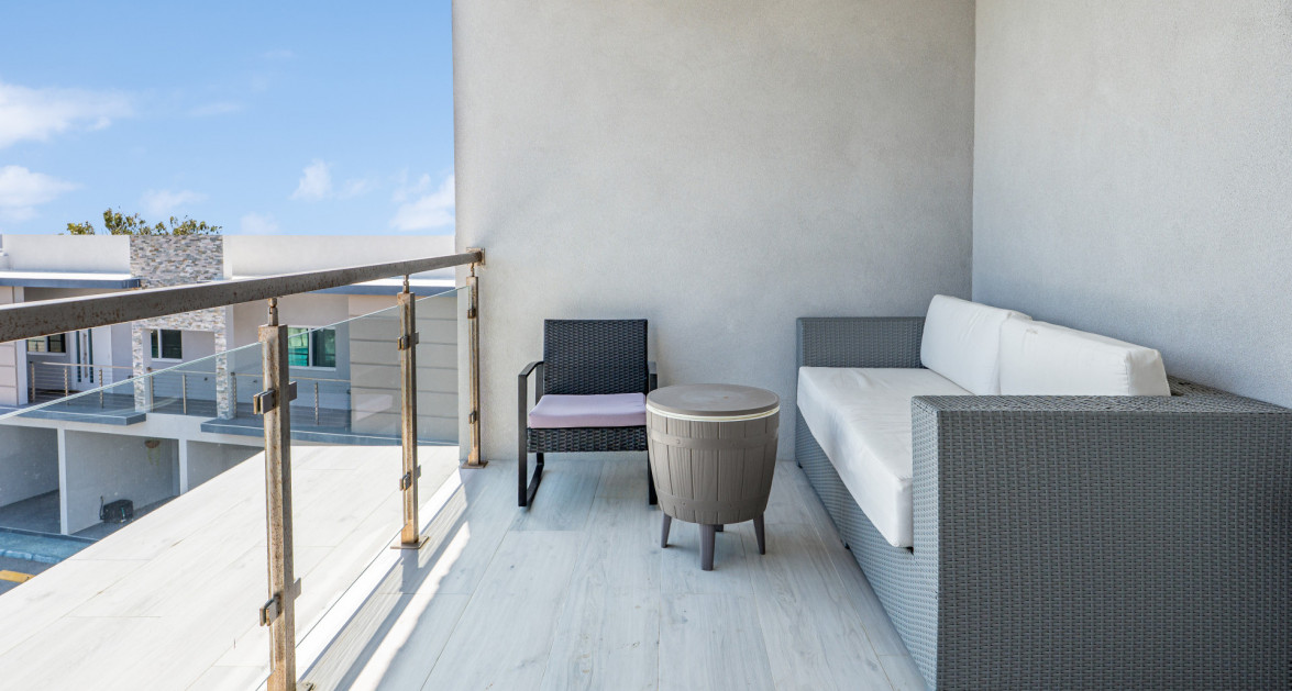 La Paidion - 3 Bed Corner Unit in Gated Community - Image 12