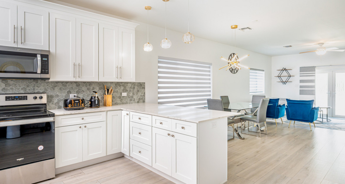 La Paidion - 3 Bed Corner Unit in Gated Community - Image 3