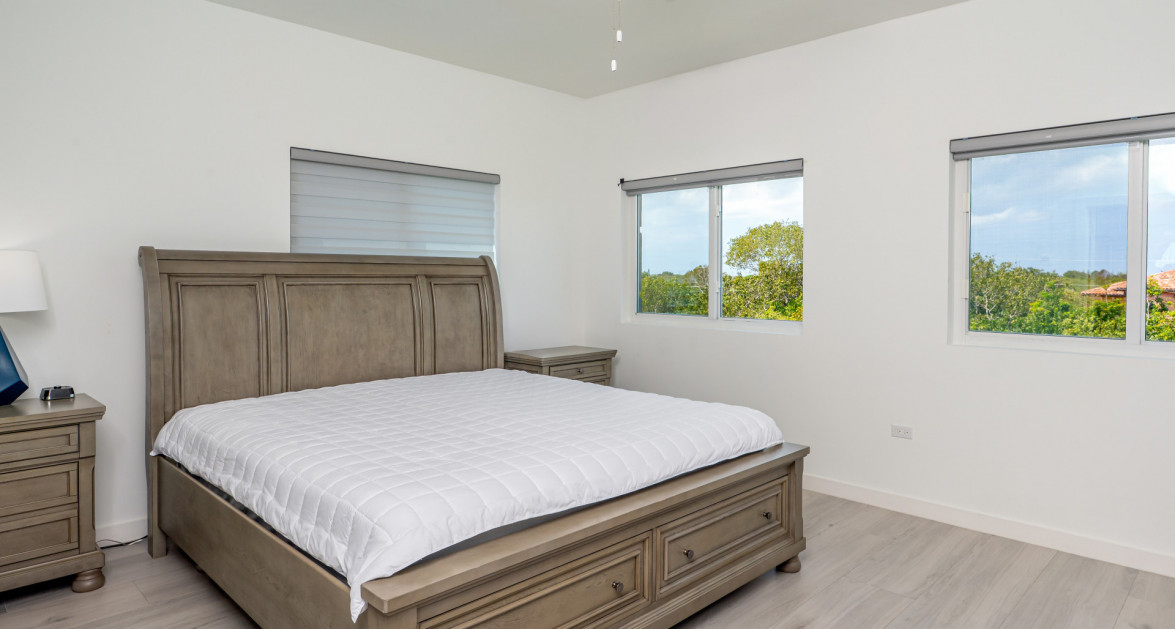 La Paidion - 3 Bed Corner Unit in Gated Community - Image 9