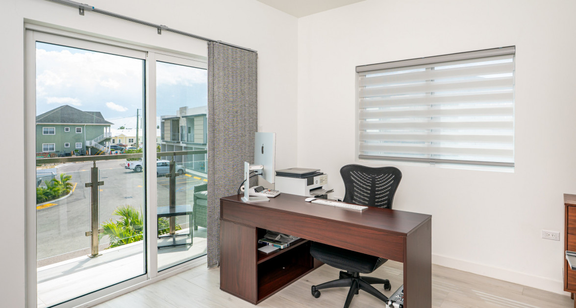 La Paidion - 3 Bed Corner Unit in Gated Community - Image 11