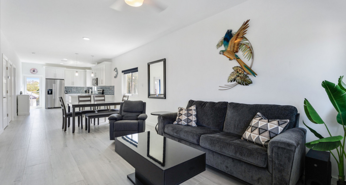 La Paidion 6 - Image 1