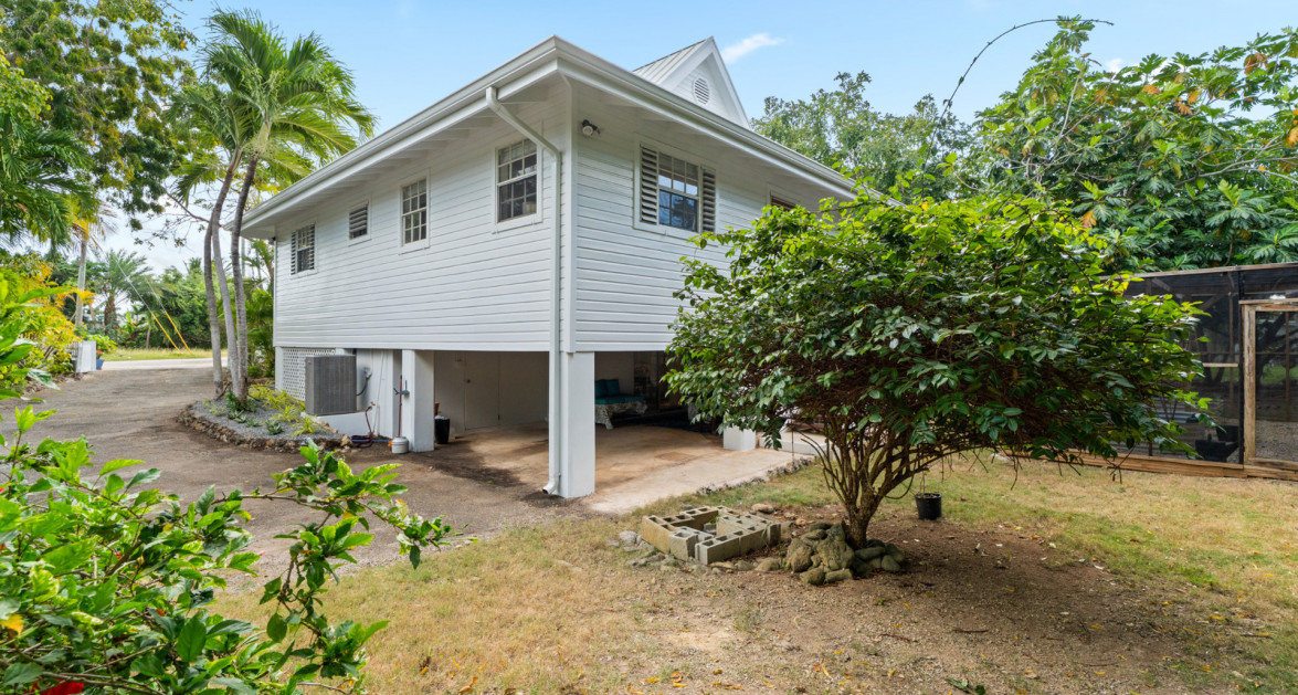 Lahala Treehouse Cottage - Image 43