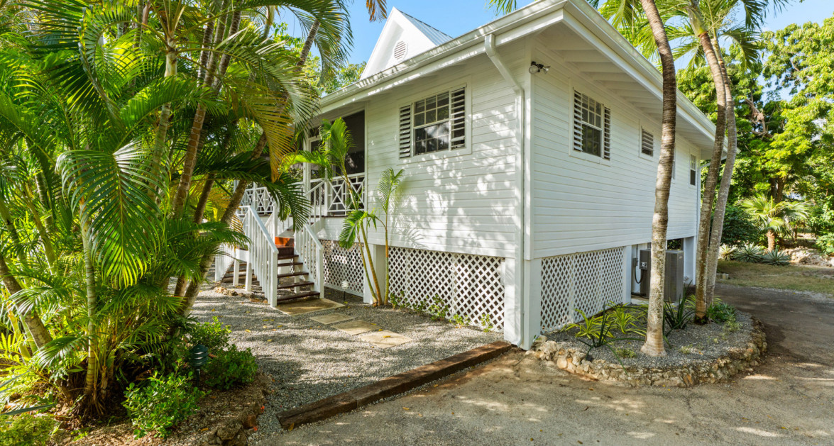 Lahala Treehouse Cottage - Image 37