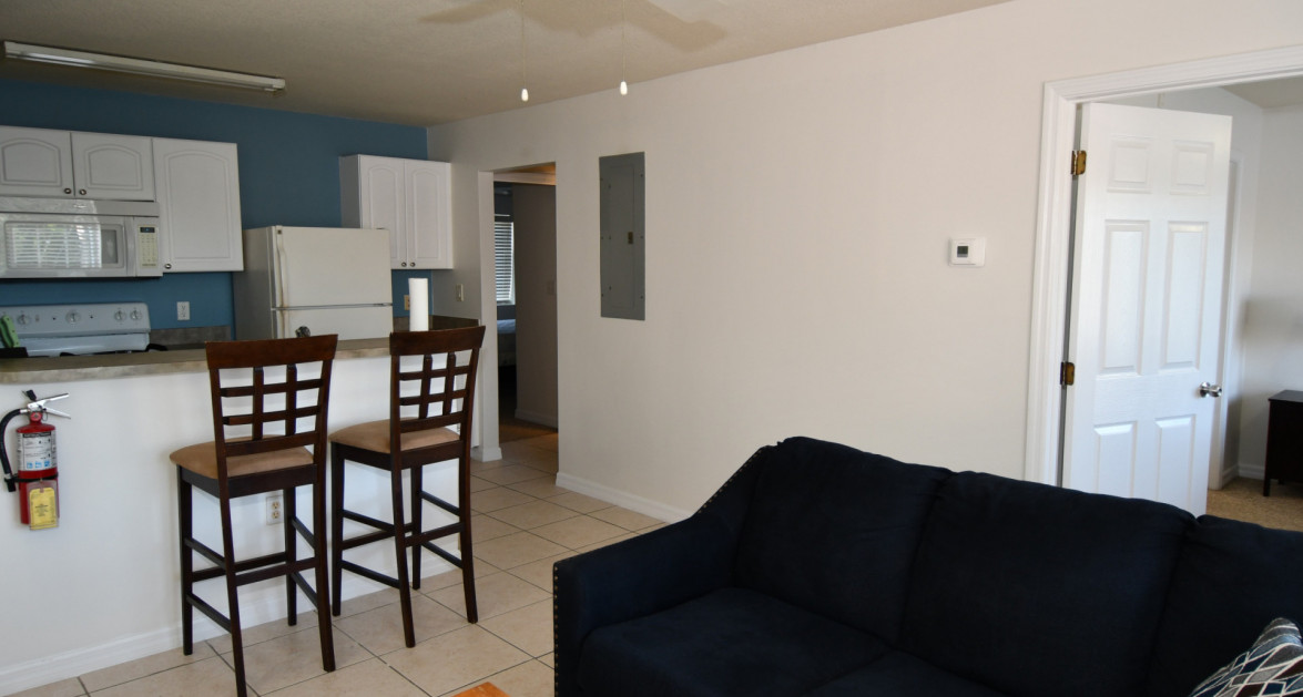 Lakeside 2 Bed - Image 7