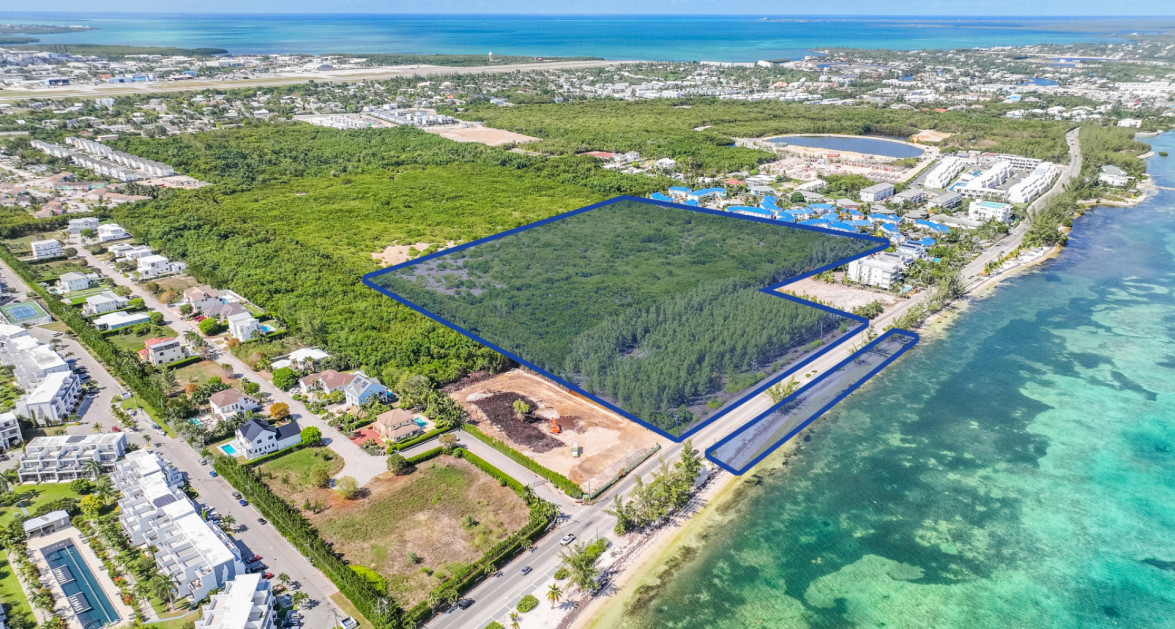 LANDMARK SOUTH SOUND BEACHFRONT ACREAGE (21.5 Acres)