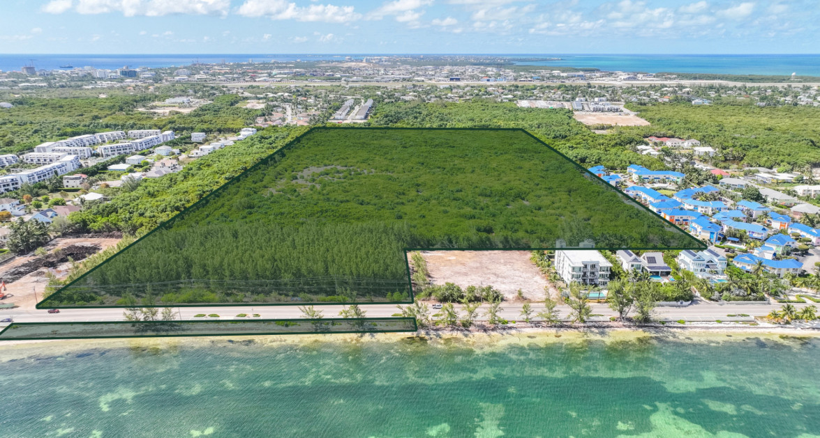 LANDMARK SOUTH SOUND BEACHFRONT ACREAGE (43 Acres) - Image 1