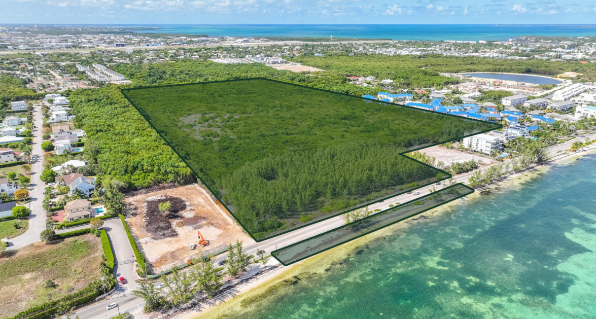 LANDMARK SOUTH SOUND BEACHFRONT ACREAGE (43 Acres)