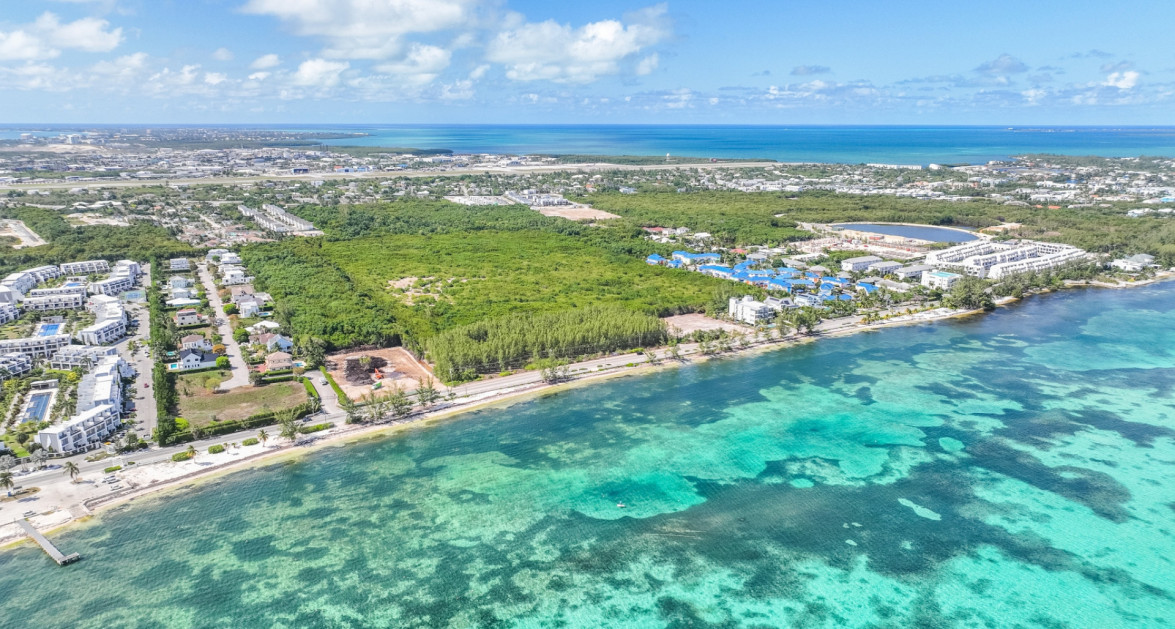 LANDMARK SOUTH SOUND BEACHFRONT ACREAGE (21.5 Acres) - Image 5