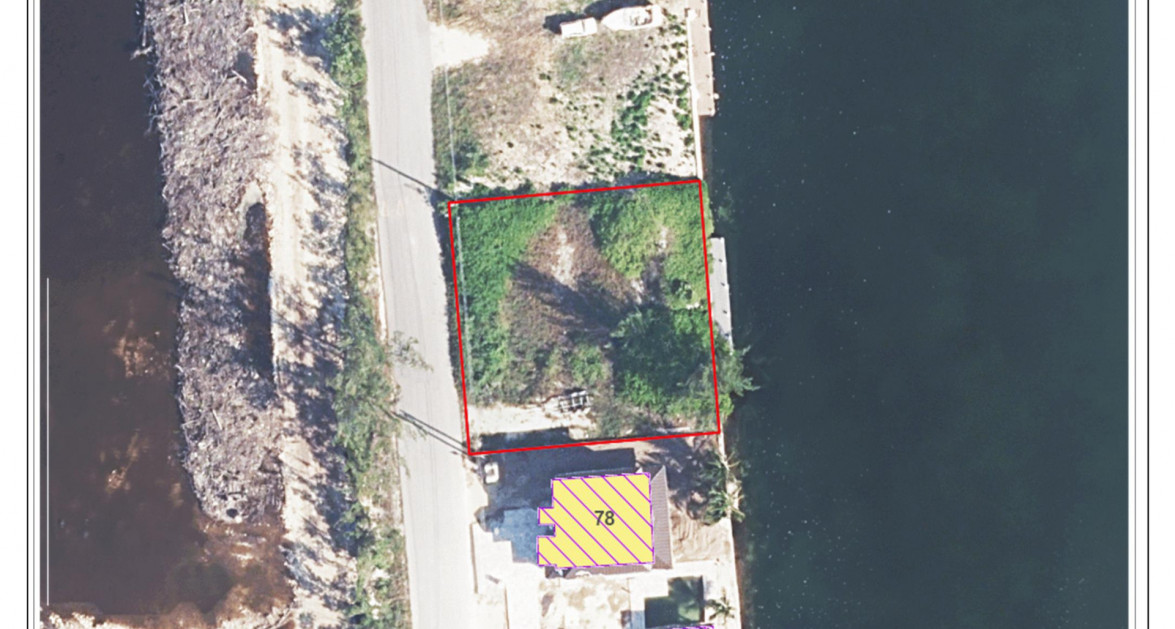 Large Turning Basin Canal Lot - Image 3