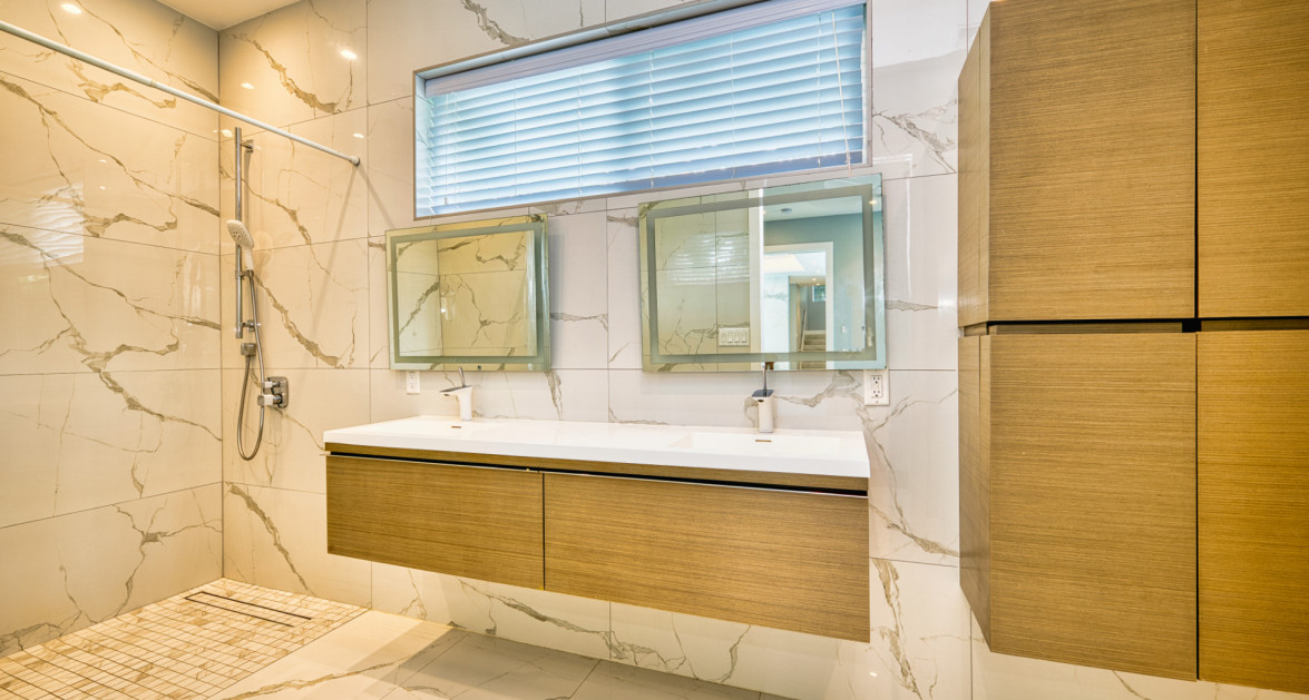 LE BLANC AT BRITANNIA ESTATES | SEVEN MILE BEACH - Image 14