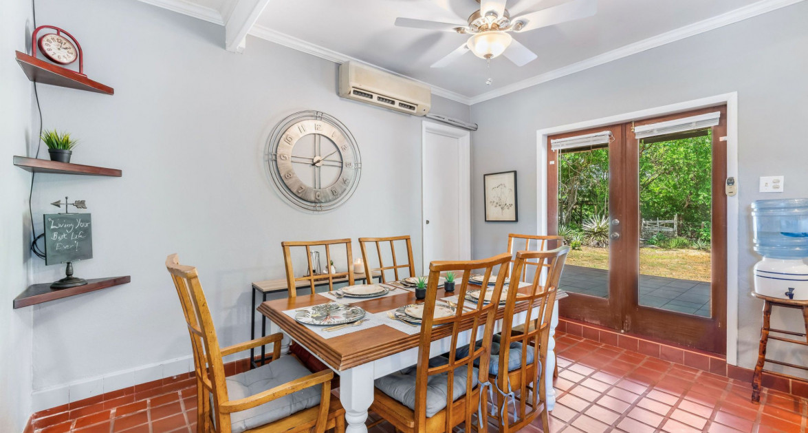 "Let's Stay Inn" Residential-Rental Oasis - Image 24