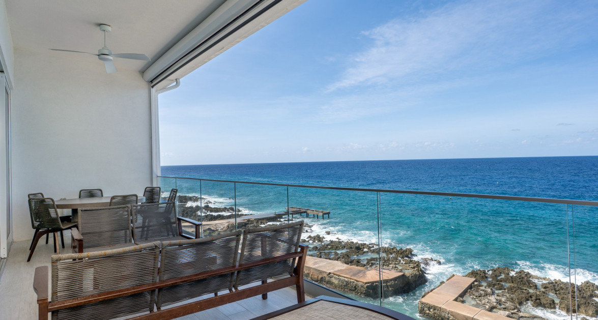 Lighthouse Point #304 Top Floor Corner - Image 3